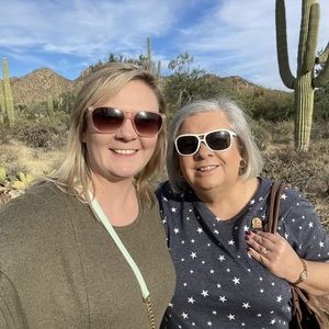 Meet your Posher, Lea ann